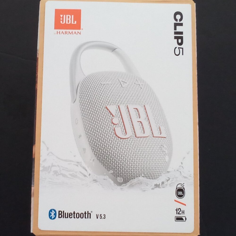 JBL CLIP 5 WATERPROOF WIRELESS BLUETOOTH SPEAKER WHITE , MODEL # JBLCLIP5WHTAM
